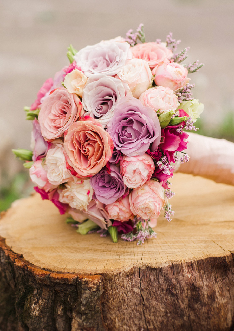 Intimate mountain wedding celebration near Whitefish